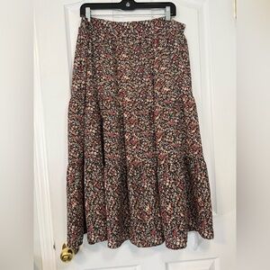 ECLAIR Chic Floral Maxi Skirt in Black and Red 2x
